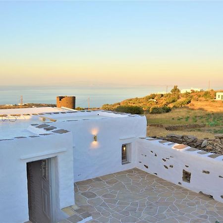 Windmill Arades suite Apollonía Extérieur photo