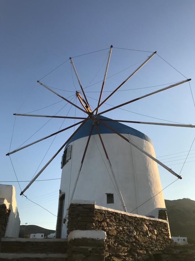 Windmill Arades suite Apollonía Extérieur photo